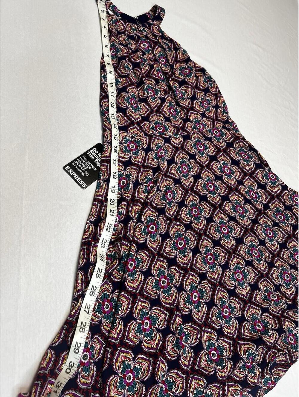 Express Halter Maxi Dress Size 4 Navy Medallion Floral Print Lined NWT - Picture 10 of 12